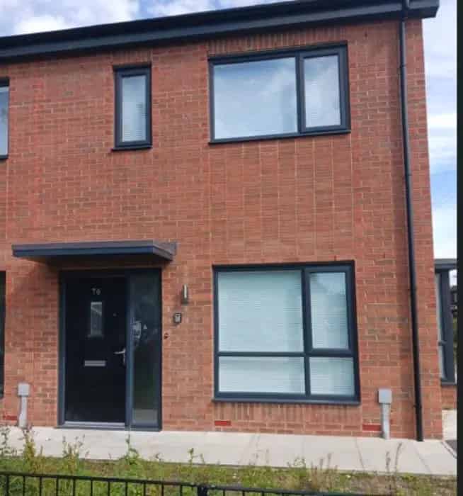 2 Bed House West Derby - Modern Family Home