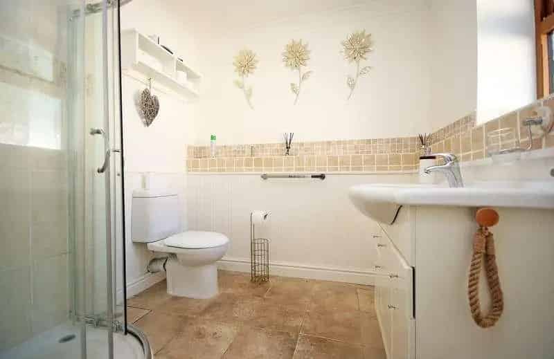 3 Bed Detached Bungalow for Sale in Llangoed