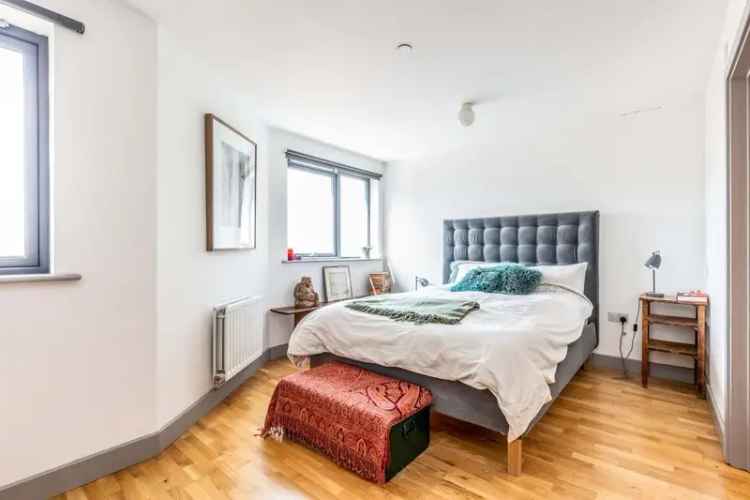 Stylish Townhouse in Bristol's Creative Quarter