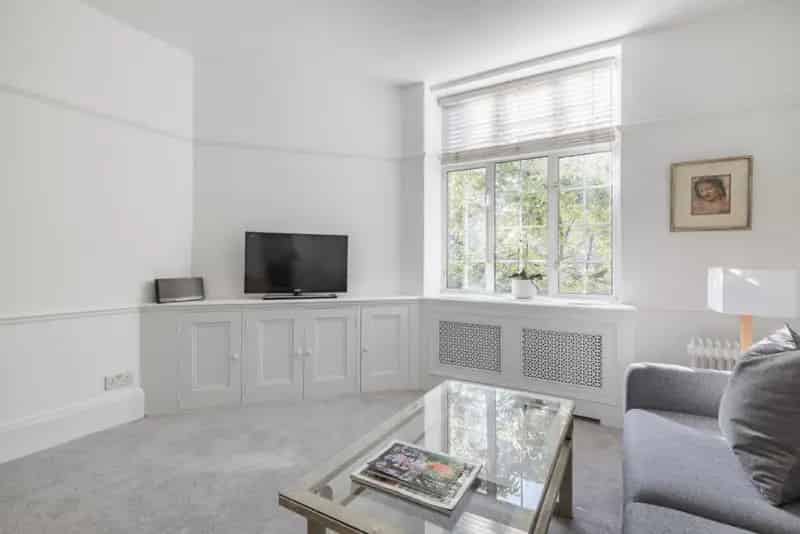 Flat For Rent , Britten Street, London, England