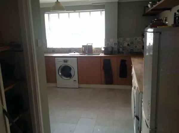 House For Rent in Ashford, England