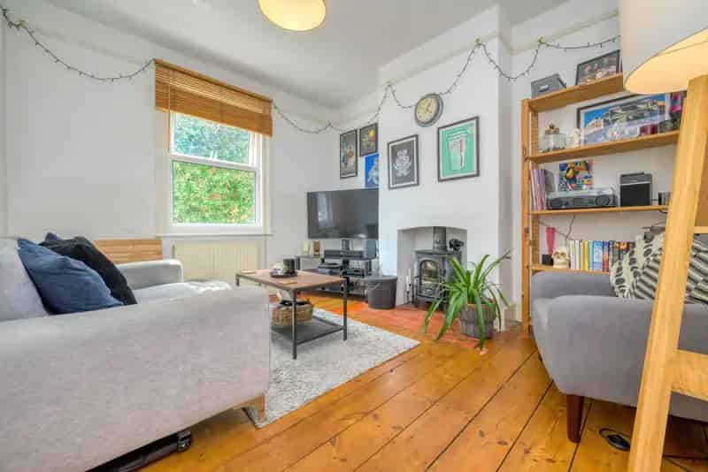 2 Bedroom Victorian Terrace House To Rent Reading