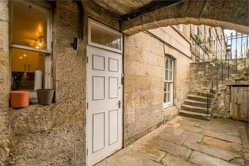 2 Bed Flat New Town Edinburgh Garden High Spec