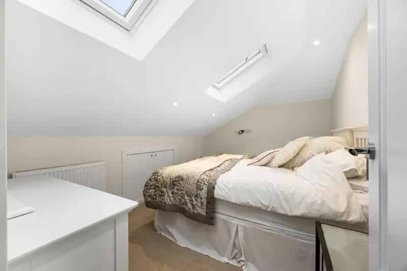 5 Bed House for Sale Timperley Outstanding Schools EV Charger