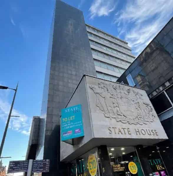 Commercial property For Rent , Borough of Runnymede, England