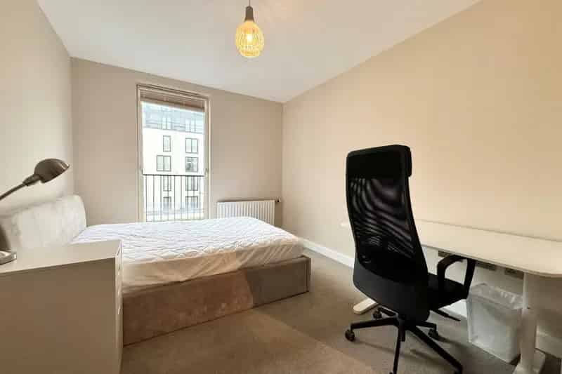 Modern One Bedroom Apartment in Bath Riverside Development