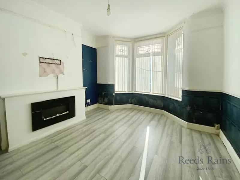 3 Bedroom Mid Terrace House For Sale Liverpool