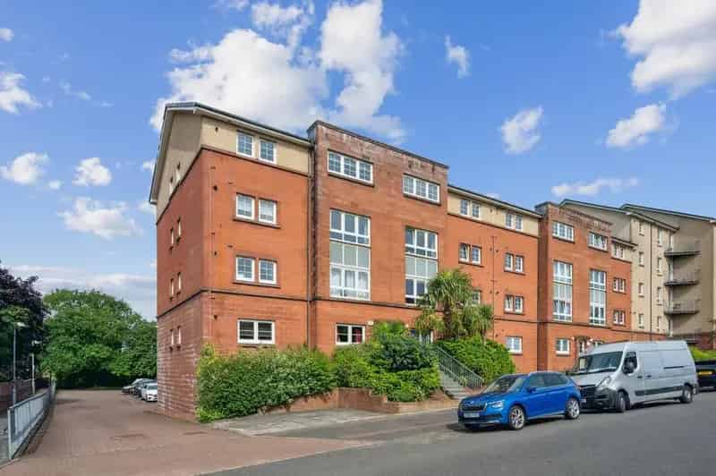 2 Bedroom Flat to Rent in Scotland