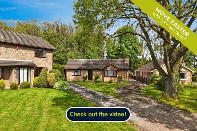 2 Bedroom Detached Bungalow for Sale