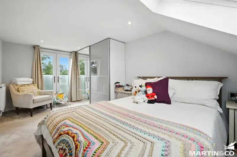 4 bedroom House
 For Sale