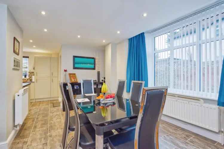 Spacious Four Bedroom Semi Detached Home Minehead