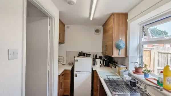 Flat For Rent , England