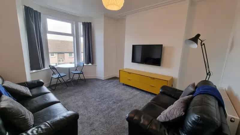 2 Bedroom Flat to Rent in Aberdeen