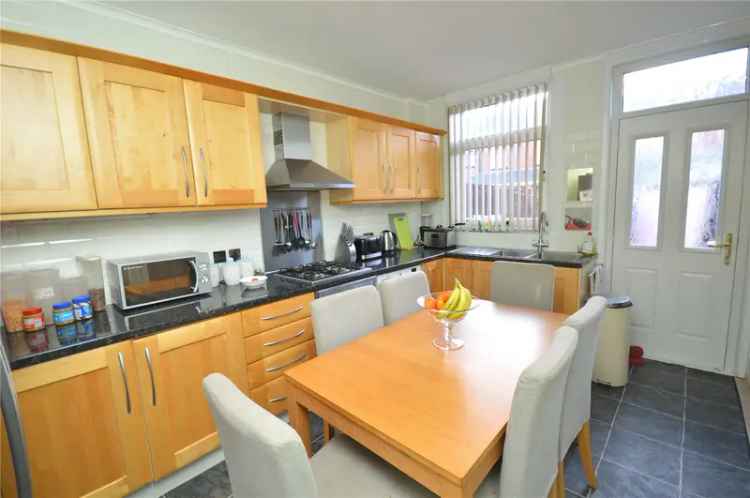 House For Sale in Leeds, England