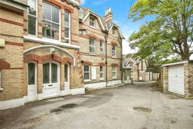 4 Bedroom Flat for Sale in Bournemouth City Centre