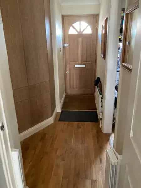 2 Bed House Near Mainline Stations - Pets Allowed