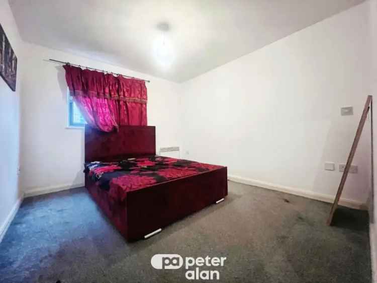 One Bedroom Flat Available Now