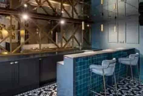 1 Room Flat 69m² Cardiff Studio Apartment