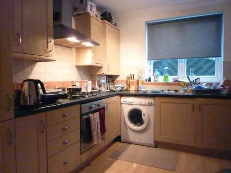 2 Bedroom Flat Southbourne Beach