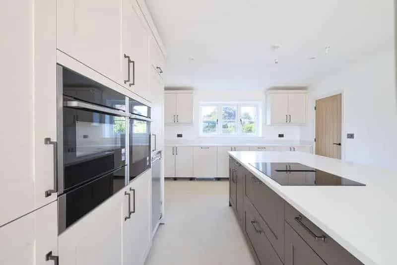 4 Bed Detached House for Sale