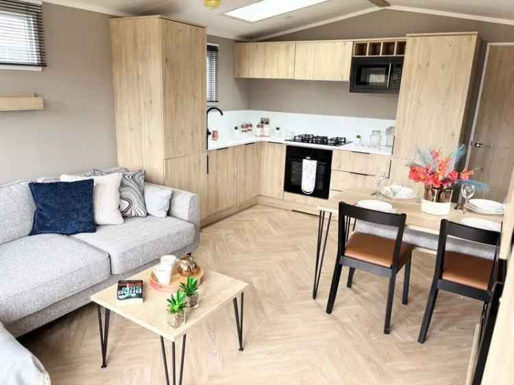2 Bedroom Park Home for Sale