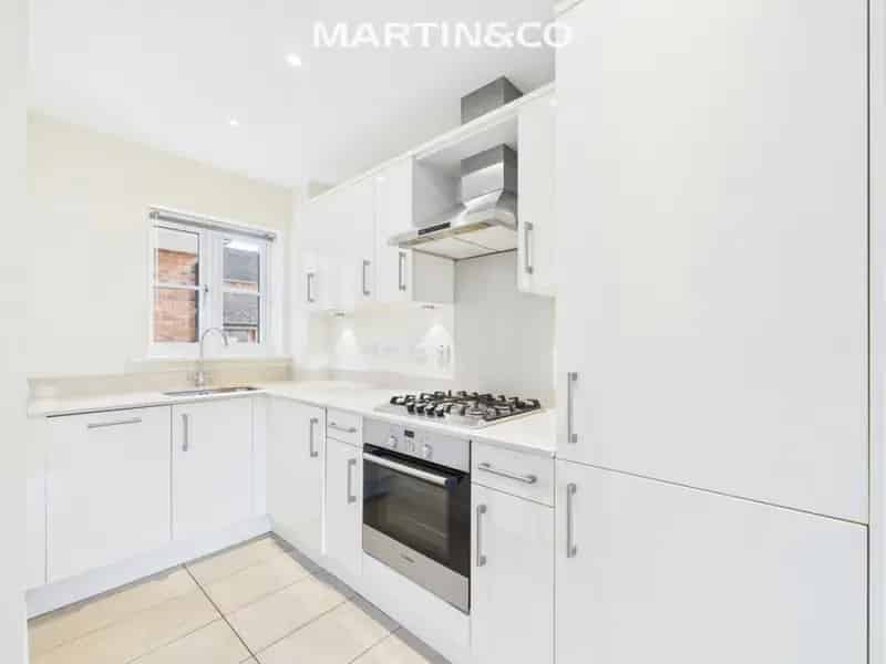 1 bedroom Flat
 For Sale