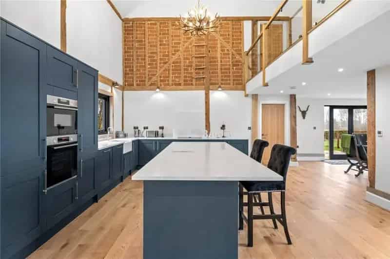 4 Bed Barn Conversion Essex Countryside