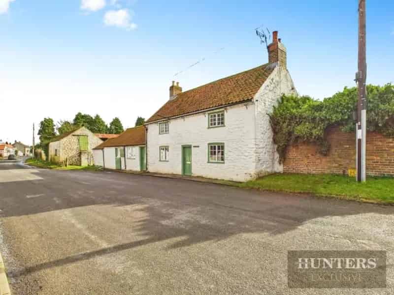 6 Bed Grade II Listed House with Annexe - Multi Generational Living