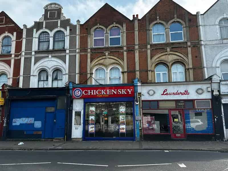 Ground Floor Takeaway and 4 Suite HMO in Mitcham
