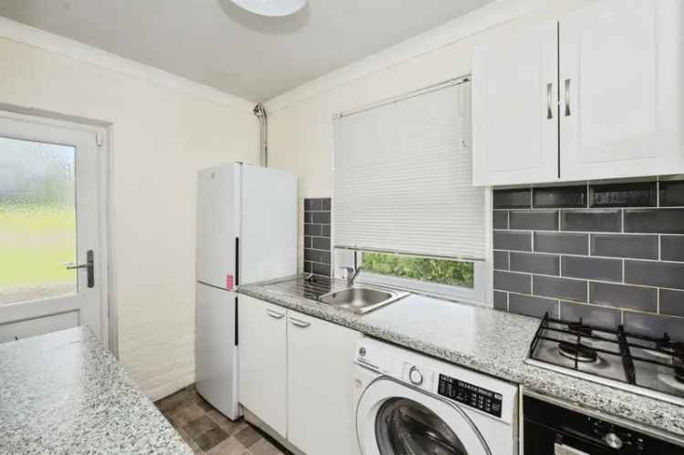 3 Bedroom Semi Detached House Briton Ferry No Onward Chain