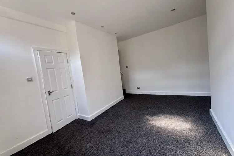 3-Bedroom Home with 2 Offices - Family & Professional Ideal