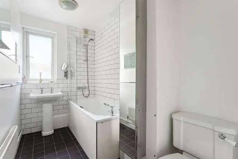 2 Bed Flat for Sale in Limehouse