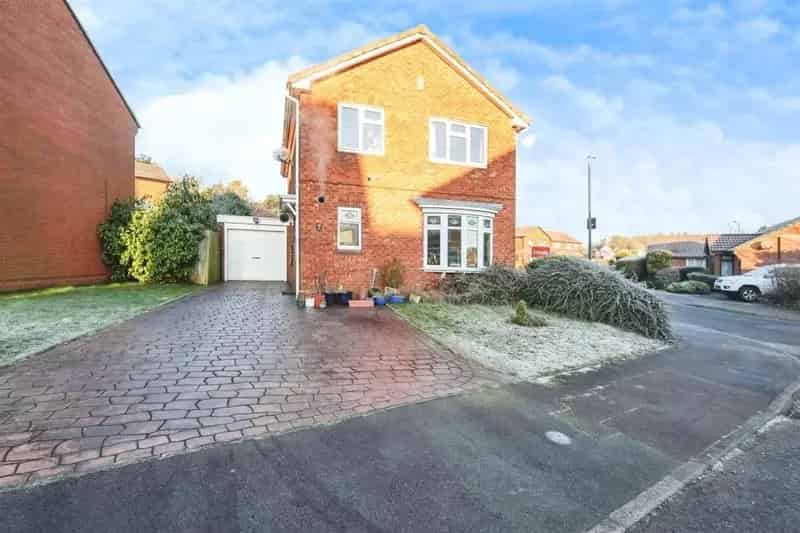 Four Bedroom Detached Family Home For Sale