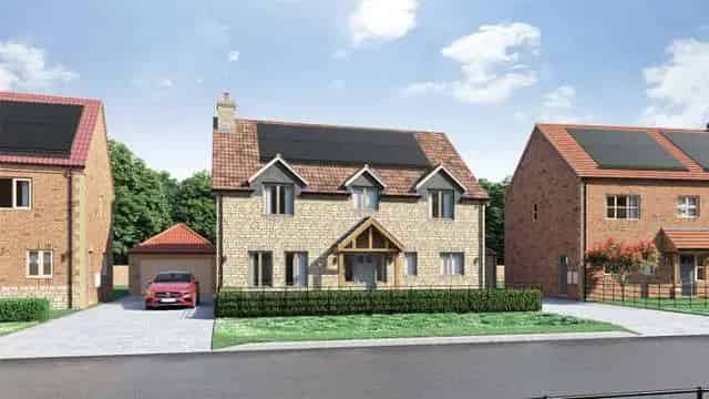 4 Bedroom Detached Home with Orangery and Modern Features