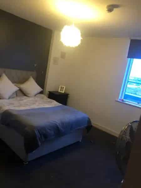 Two Bedroom Flat with Balcony and City Views