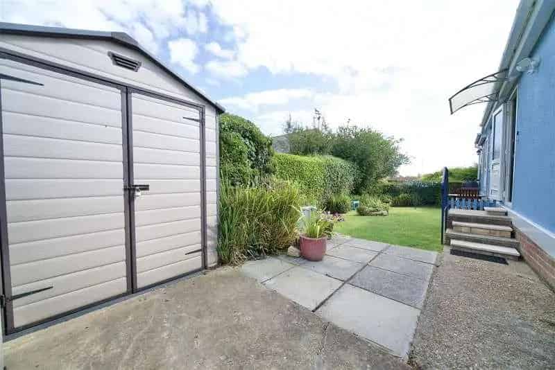 2 Bed Park Home near Chesil Beach