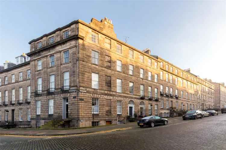 2 Bedroom Apartment for Sale in Edinburgh New Town