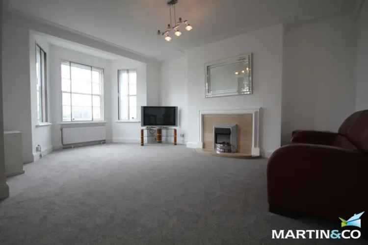 3 Bedroom Flat To Rent Available May 20 2025