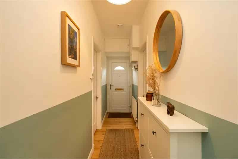 2 Bed Flat Lower Villa Colinton Private Gardens