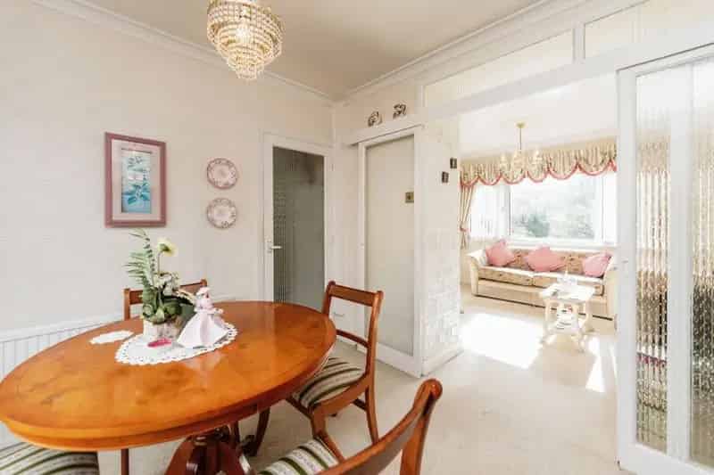 3 Bedroom Semi Detached House for Sale Pontefract WF8