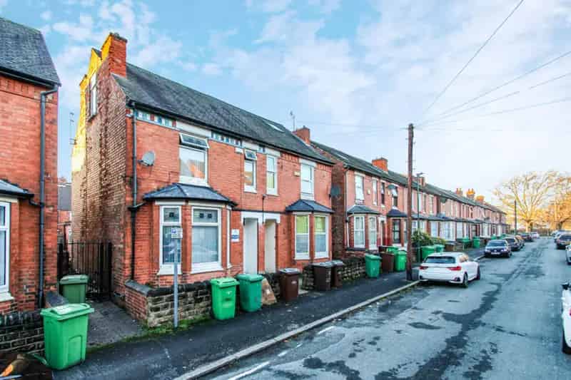 6 Bedroom Semi Detached House to Rent for Students
