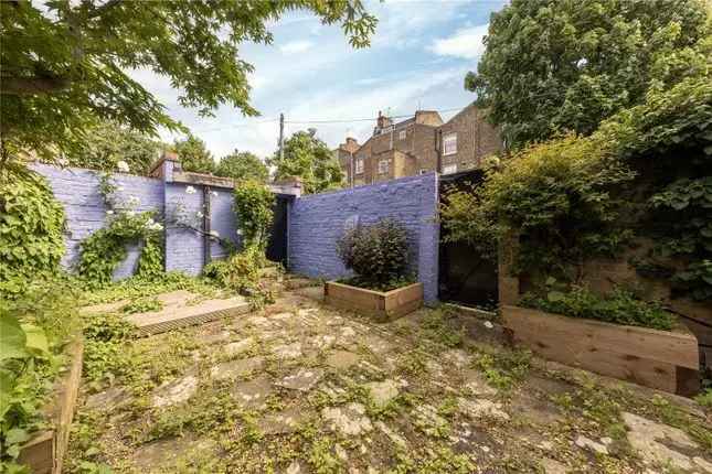 End terrace house for sale in Brooksby Street, London N1