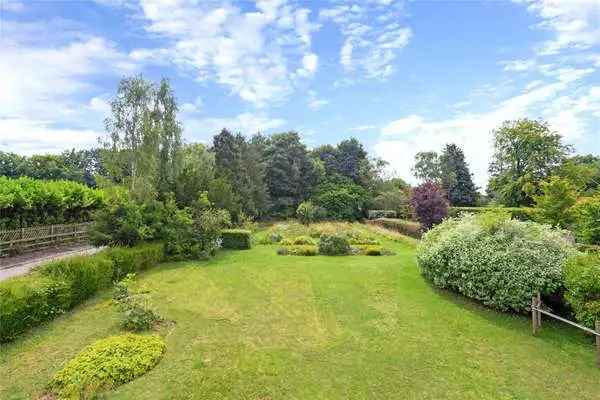 Sarum Road, Winchester, Hampshire, SO22 5QE | Property for sale | Savills