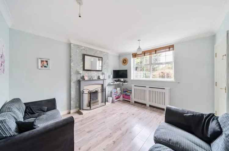 3 Bedroom Townhouse for Sale Near Bedford Station