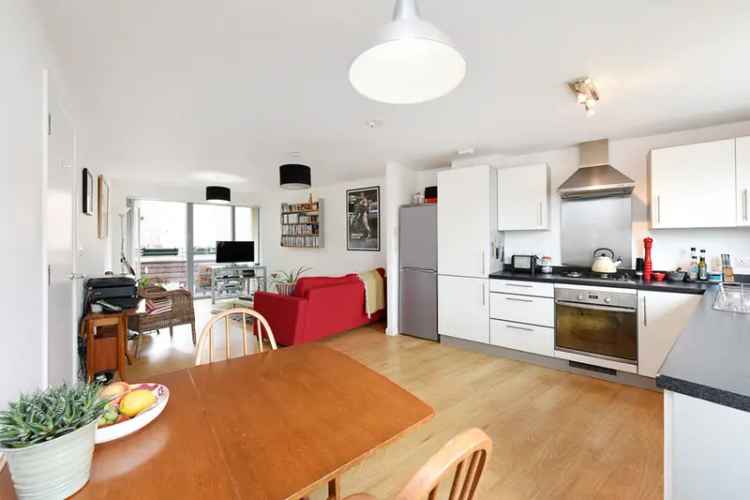 2 Bedroom Apartment House to Rent Near Victoria Park