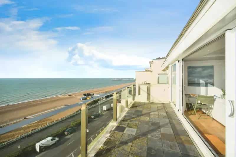 3 Bedroom Penthouse Maisonette for Sale Stunning Sea Views