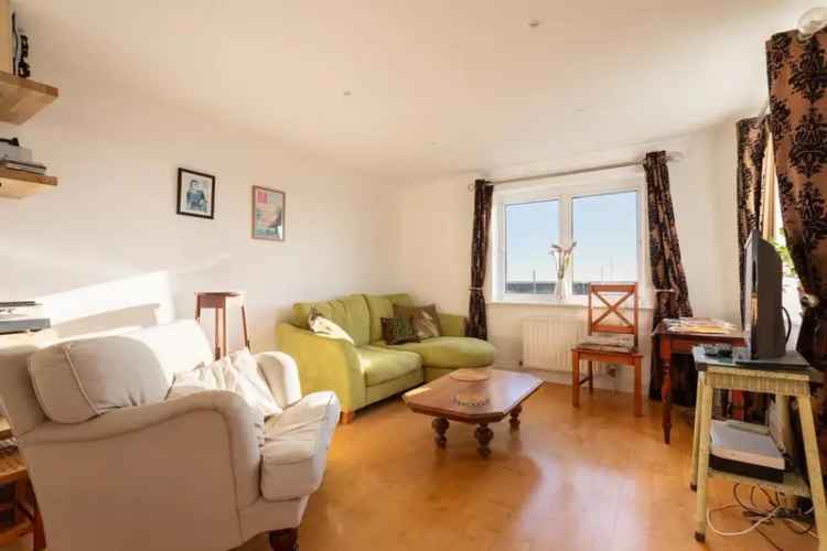 3 Bedroom Apartment for Sale in Brighton Hove