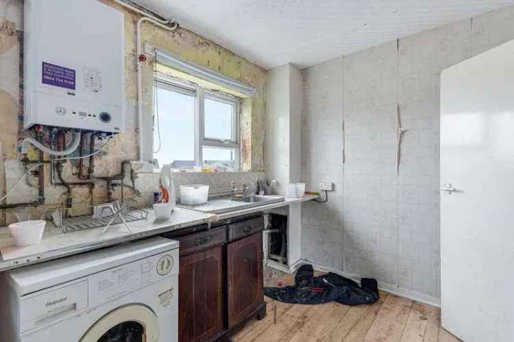 3 bed flat for sale