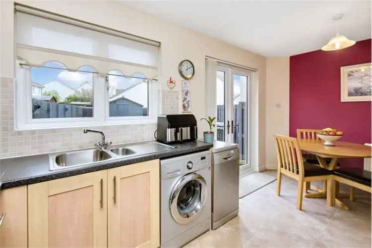 3 Bed House - Semi Detached with 1 Reception Room