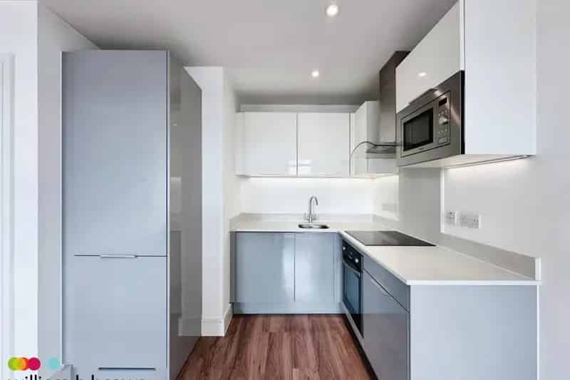 2 Bed Flat Chelmsford City Centre Close to Transport Links